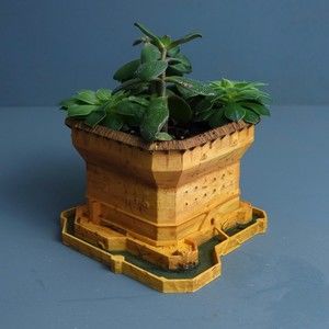 Hand Painted Castle Planter with Draining Moat Decor for Party, Living Room
